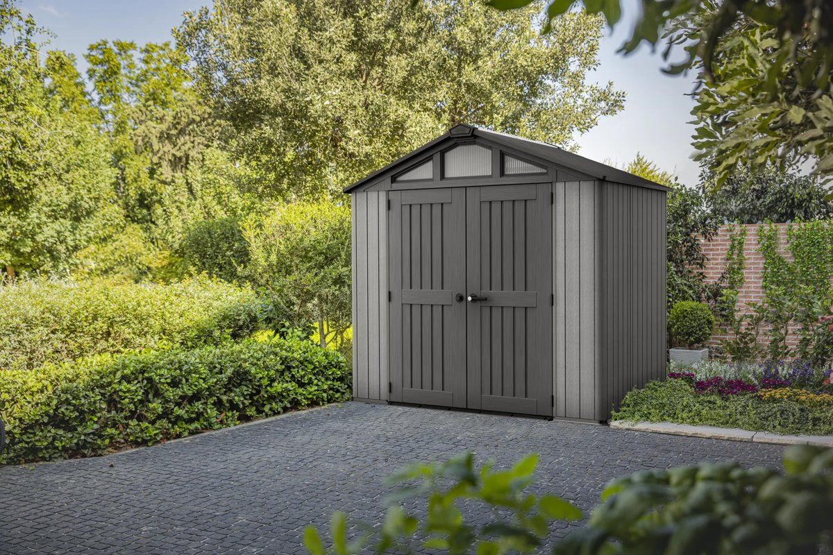 Keter Stronghold 8x6ft in garden