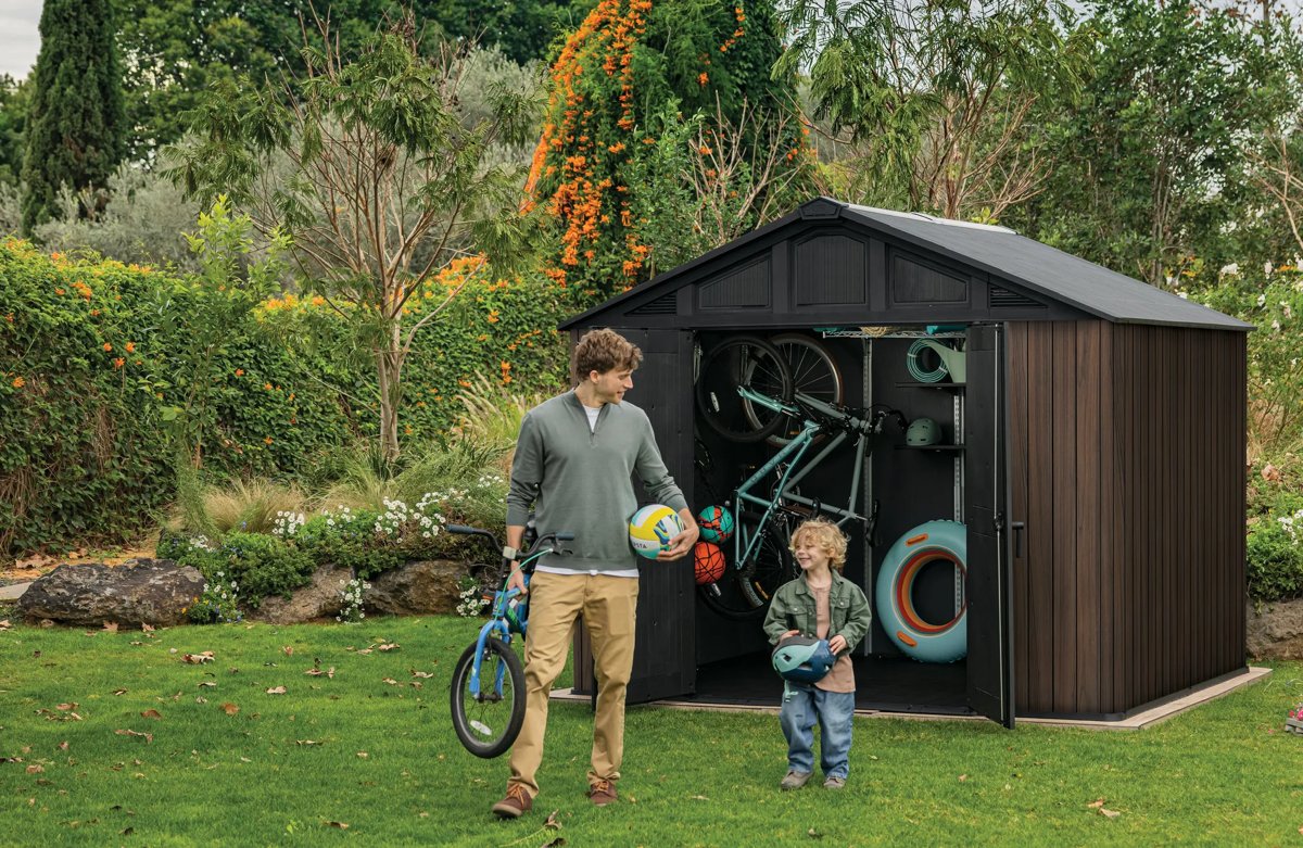 Keter Signature Summit 10x8ft interior