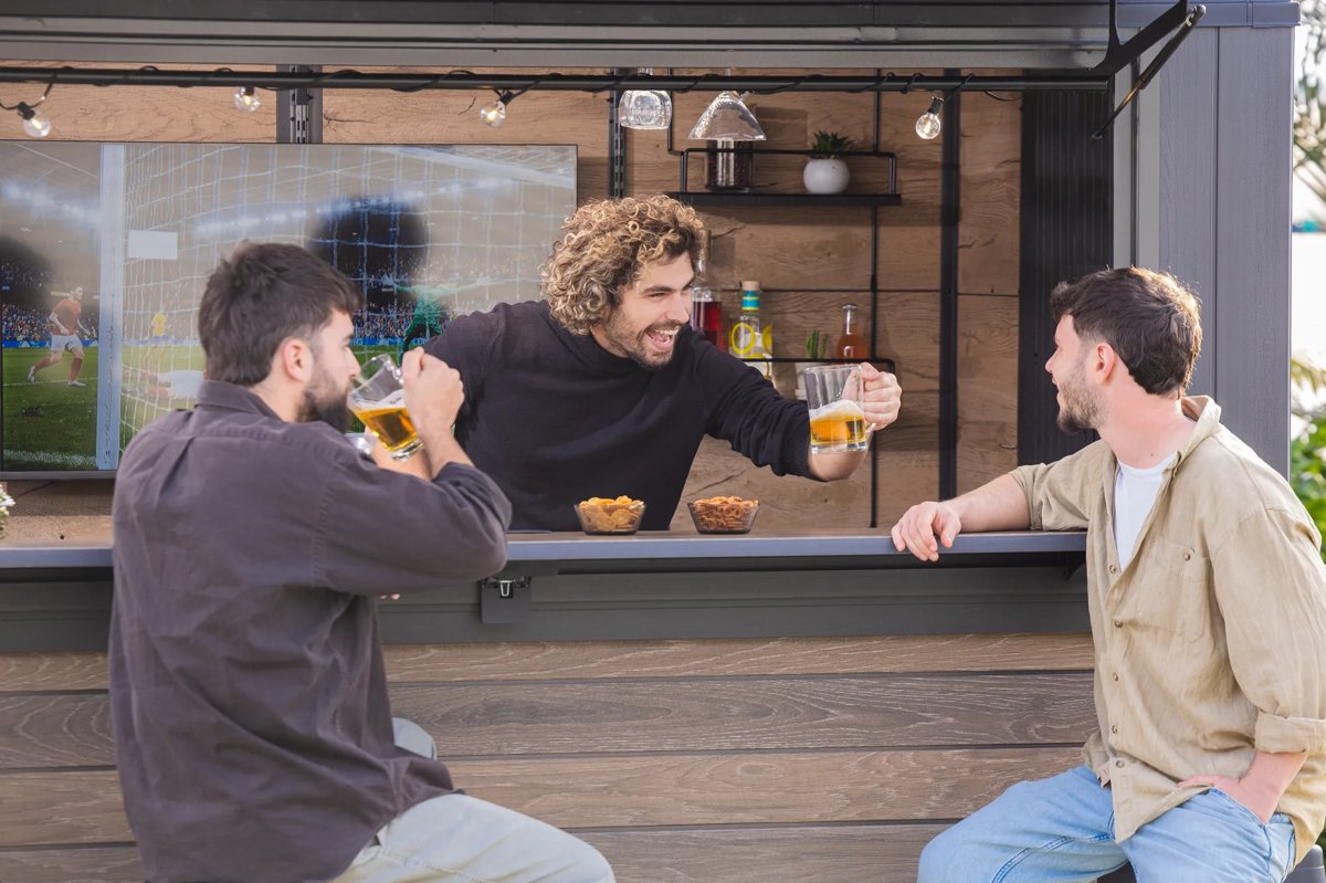 Keter Signature Outdoor Garden Bar storage