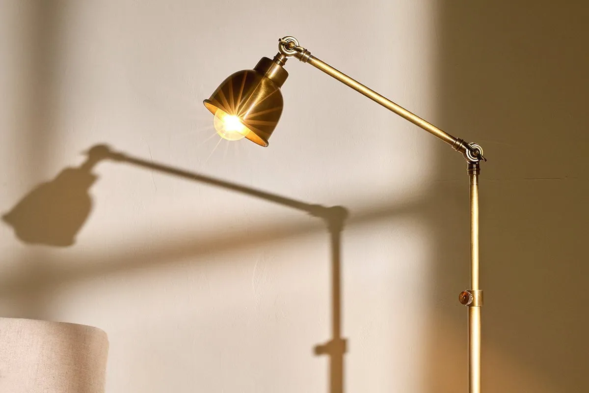 Chapda Task Floor Lamp