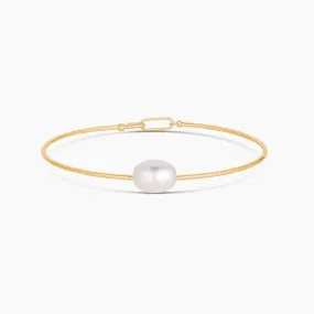 Isla Pearl Bangle Bracelet