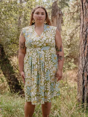 Lucille Plus Size Dress - Pear Flowers